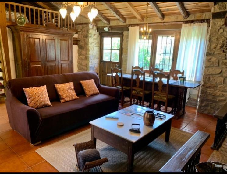 Renedo De Cabuerniga La Casita De Cuestallano מראה חיצוני תמונה
